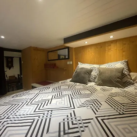 Apartment Marches De Saint Cyrice